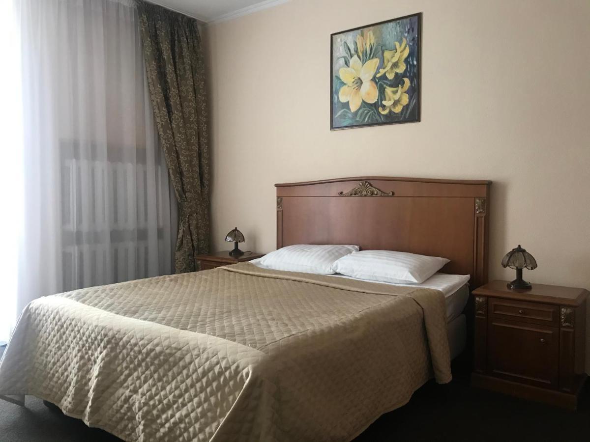 Hotel Kozatskiy 2*