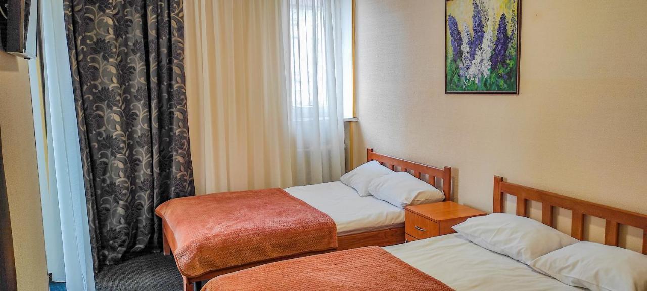 Hotel Kozatskiy 2*