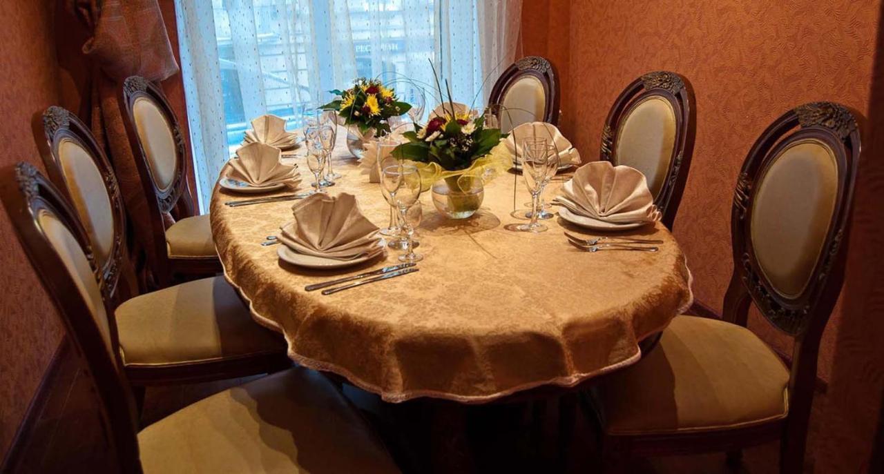 Hotel Kozatskiy